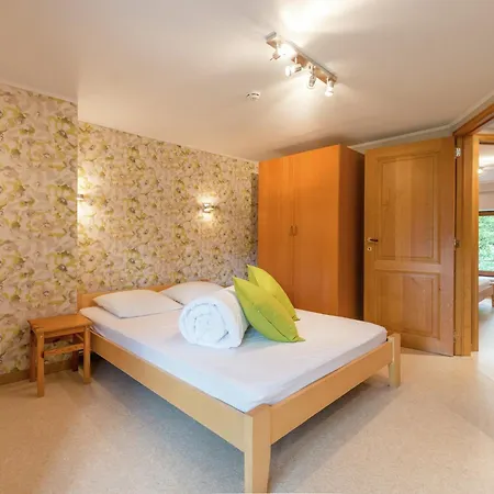 בית נופש Faymonville Retreat With Sauna